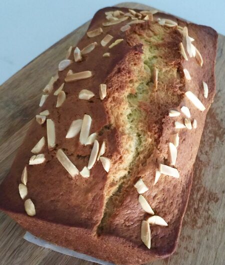 Easy Banana Bread Recipe