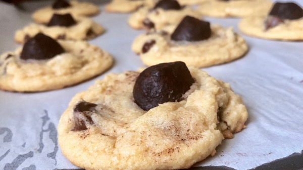 Chocolate Chip Cookie