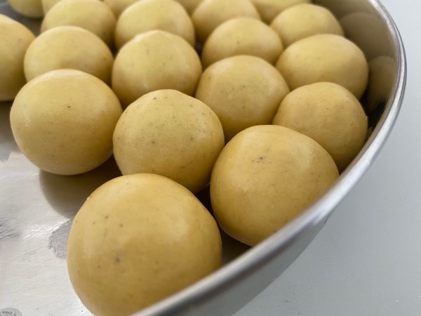Maladu || Maa Ladoo